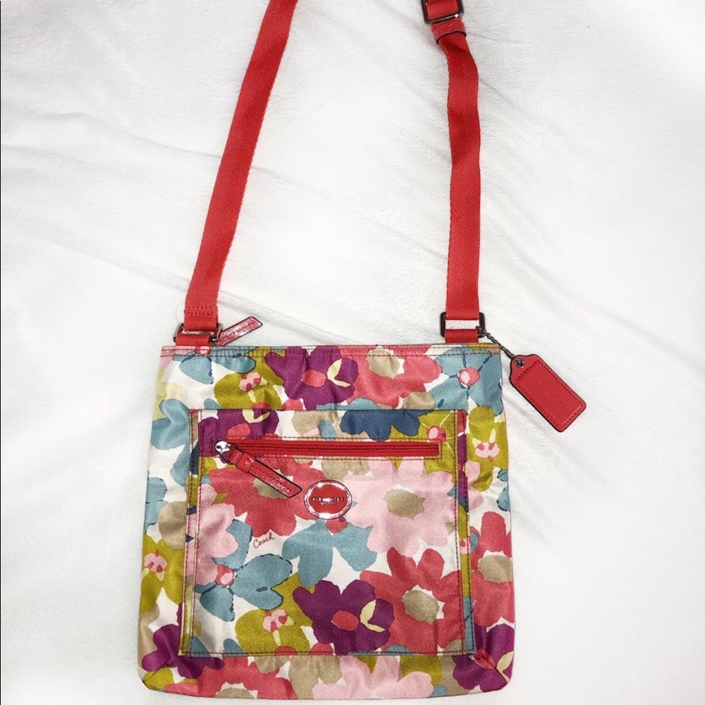 COACH CROSSBODY PURSE